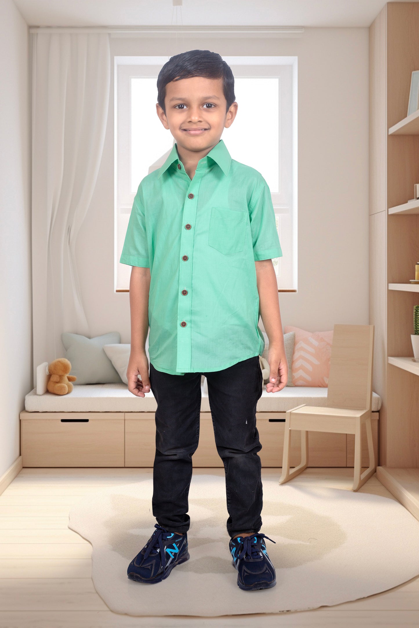 Son Green Plain Half Sleeves Shirt in Cotton