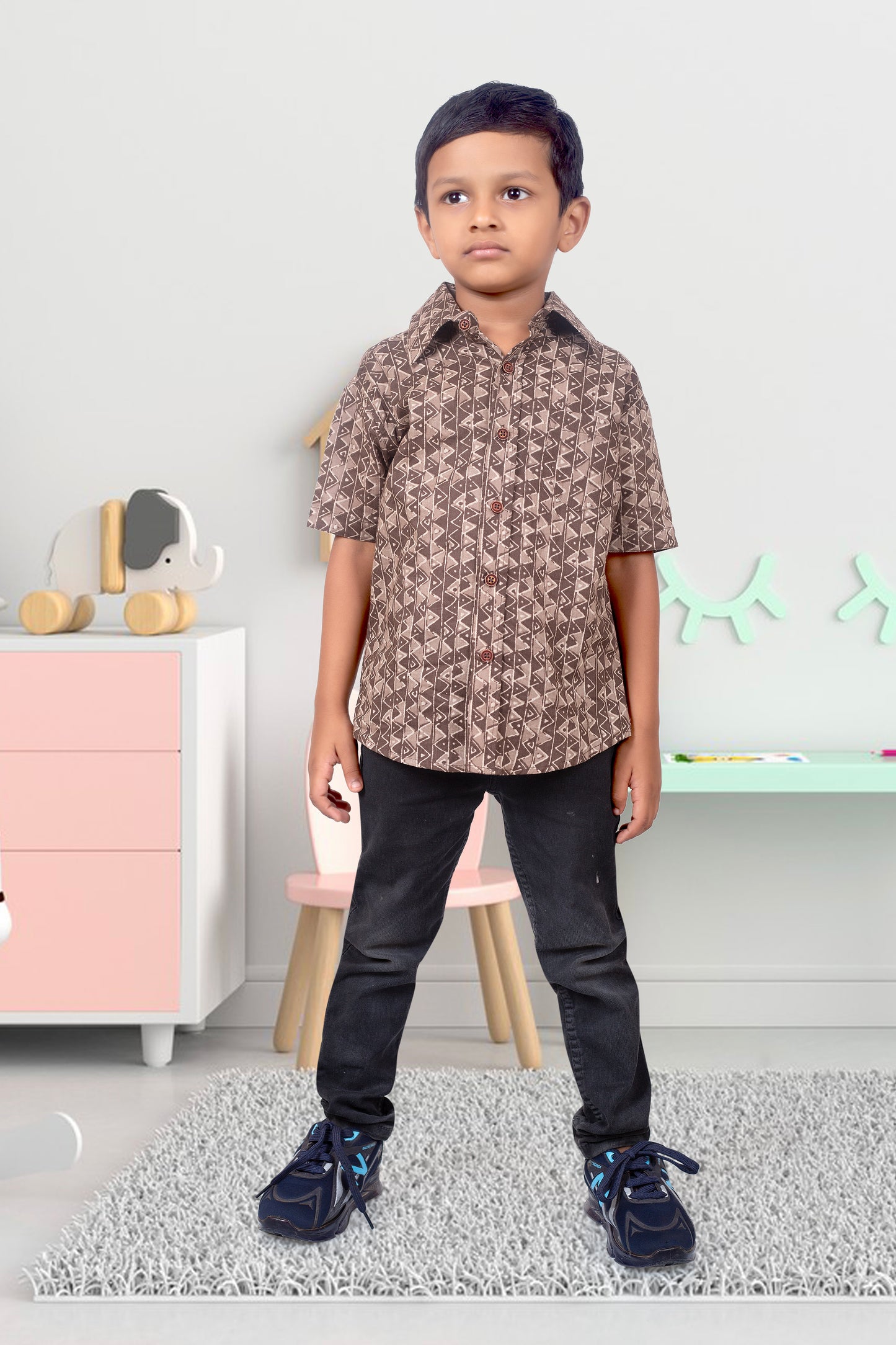 Son Coffee Half Sleeves Shirt in Cotton