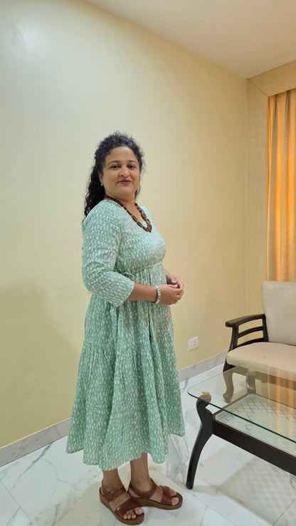 Mother Light Green Color Nadi Dress in Cotton